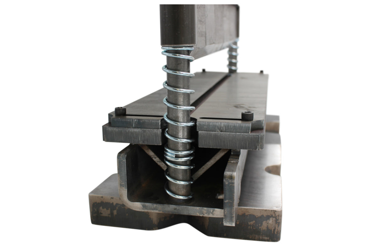 SWAG 20 TON "FLAT TOP" Adjustable Bottom V Die